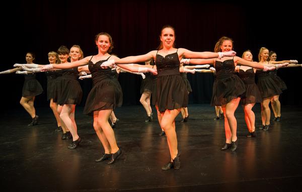 Winning Dancers From Rangi Ruru